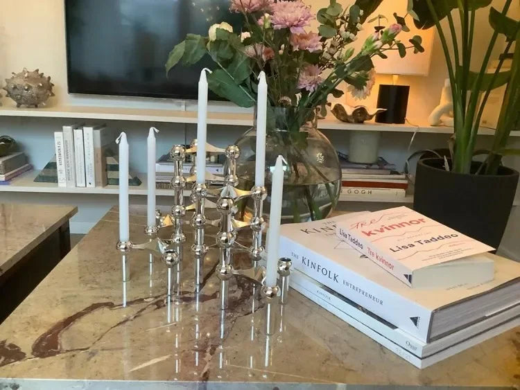 Metal Molecular Structure Candle Holder Nordic Silver Candlestick Centerpiece Living Room Decoration Gift Home Decore Candelabra